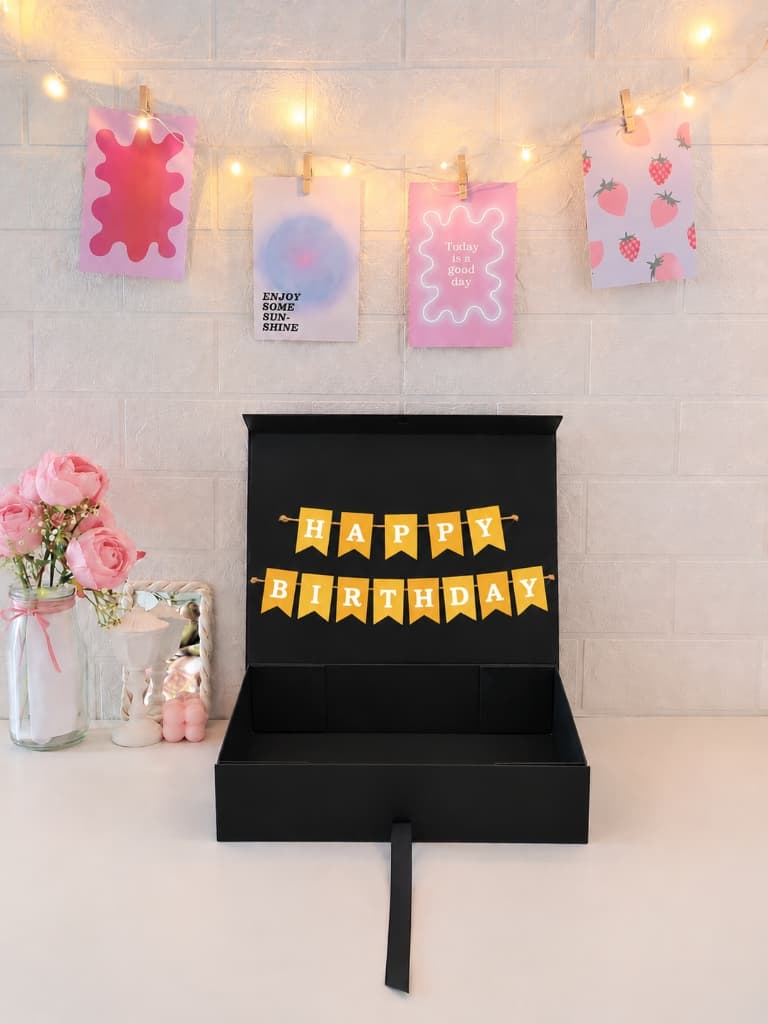 Yellow Banner Box